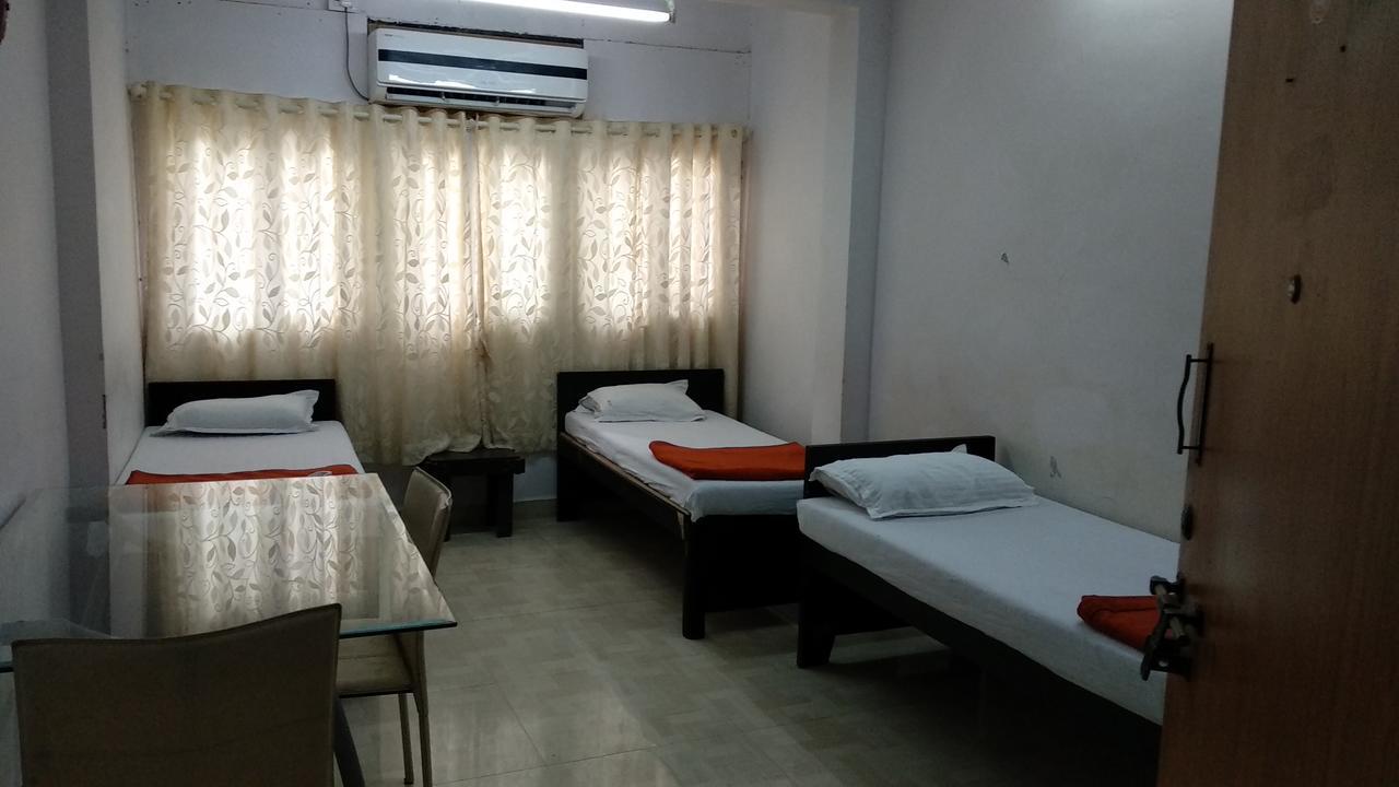 فندق Mumbai Backpackers,Airport المظهر الخارجي الصورة